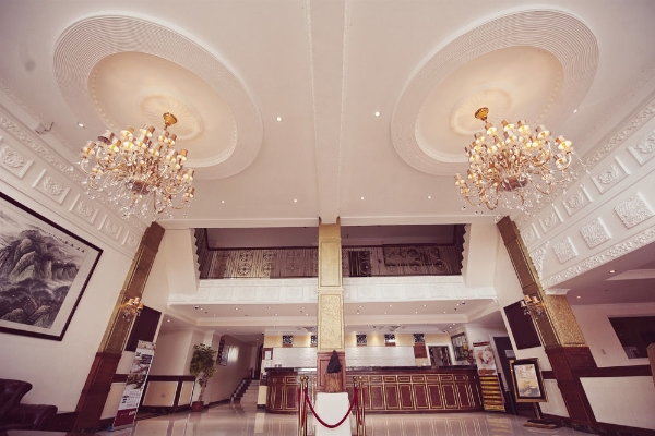Clark Renaissance Hotel (Santol)